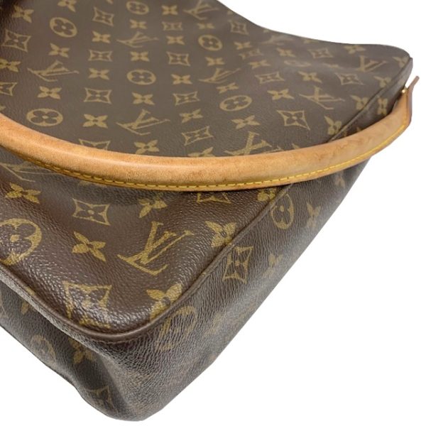 imgrc0083557218 Louis Vuitton Looping GM Shoulder Bag Monogram Canvas Brown