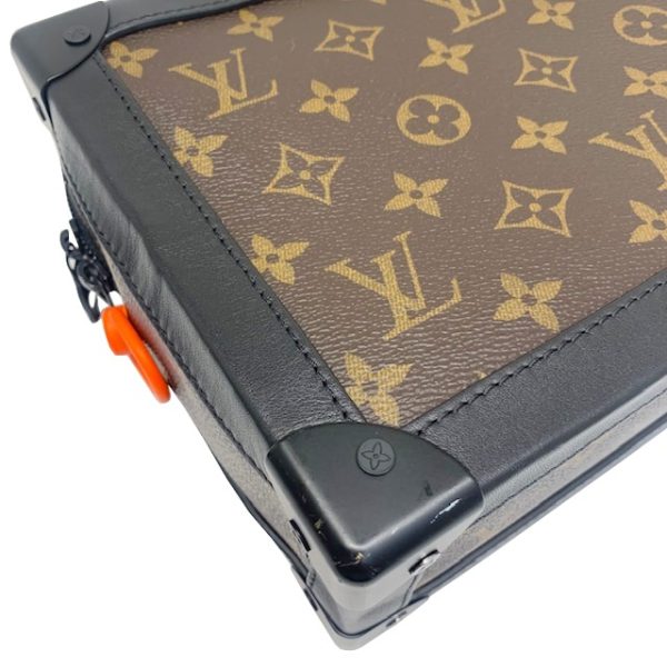 imgrc0083598183 Louis Vuitton Solar Ray Soft Trunk Shoulder Bag Monogram Canvas Black