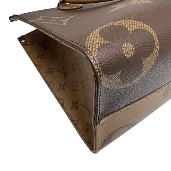 imgrc0084354562 Louis Vuitton On the Go MM Tote Bag Monogram Canvas Brown