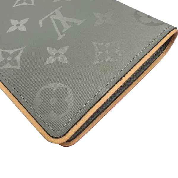 imgrc0084538731 Louis Vuitton Portefeuille Brazza Bifold Wallet Titanium Grey