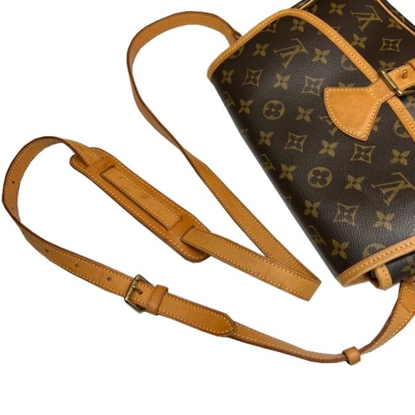 imgrc0084785446 Louis Vuitton Sologne Crossbody Bag Monogram Canvas Brown