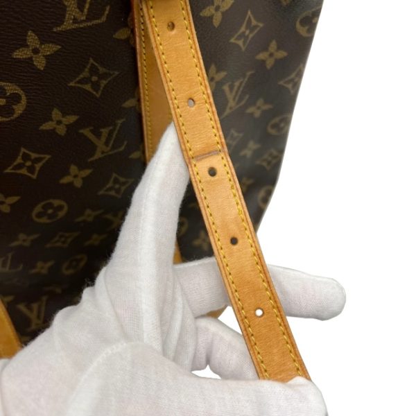 imgrc0084853581 Louis Vuitton Bucket GM Shoulder Bag Monogram Canvas Brown