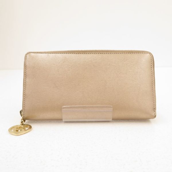 imgrc0084869636 Gucci Lovely Heart Long Wallet Beige