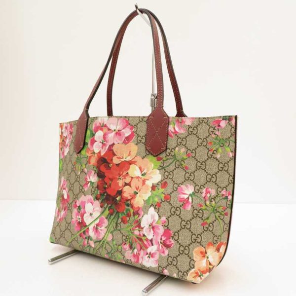 imgrc0084871187 Gucci GG Blooms Reversible Tote Bag Brown