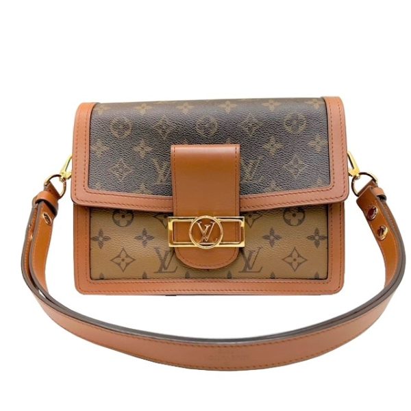 imgrc0085006631 Louis Vuitton Dauphine MM Shoulder Bag Monogram Canvas Brown