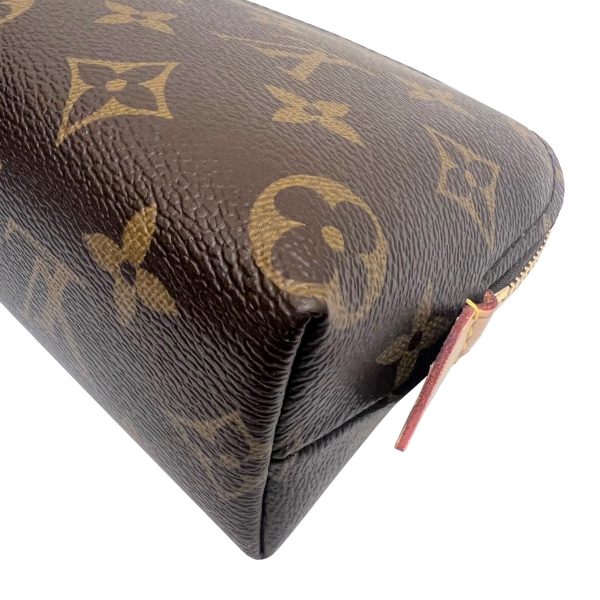 imgrc0085223217 Louis Vuitton Cosmetic Pouch Monogram Canvas Brown