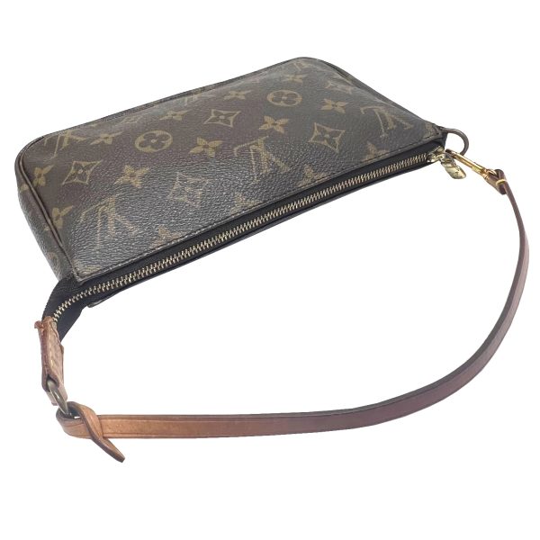 imgrc0086117622 Louis Vuitton Pochette Accessoire Pouch Brown