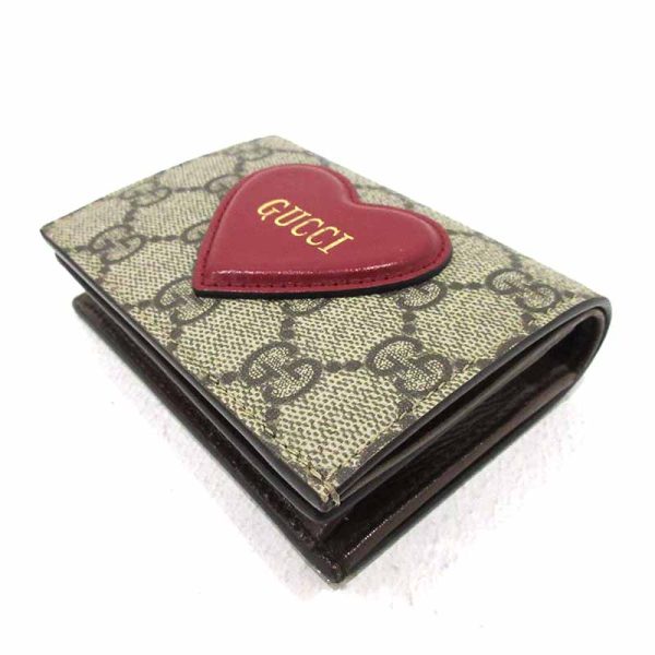 imgrc0086236827 Gucci GG Supreme Heart Motif Card Case Wallet Beige