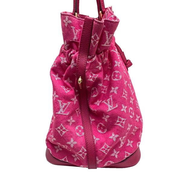 imgrc0086844480 Louis Vuitton Noefle MM Tote Bag Monogram Denim Pink