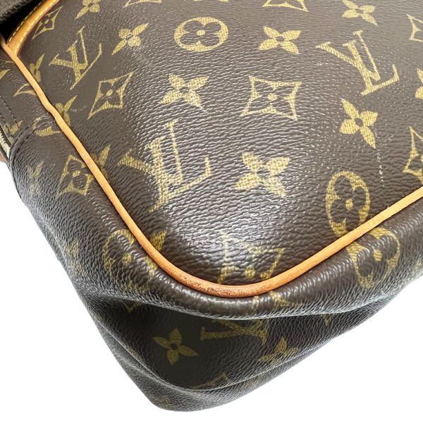 imgrc0087051322 Louis Vuitton Reporter GM Shoulder Bag Monogram Canvas Brown