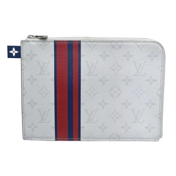 imgrc0087090875 Louis Vuitton Pochette Jules PM Clutch Bag Monogram Canvas White