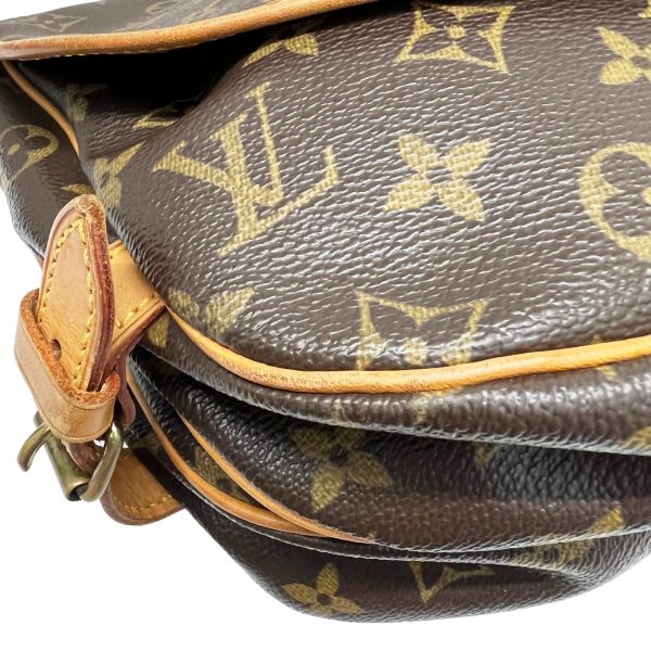 imgrc0087427848 Louis Vuitton Saumur 30 Shoulder Bag Monogram Canvas Brown