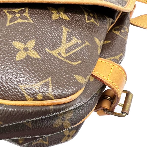 imgrc0087427853 Louis Vuitton Saumur 30 Shoulder Bag Monogram Canvas Brown