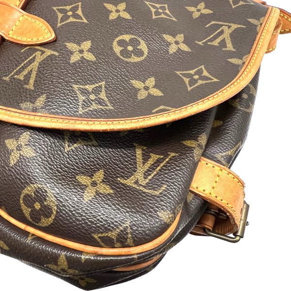 imgrc0087443096 Louis Vuitton Saumur 30 Shoulder Bag Monogram Canvas Brown