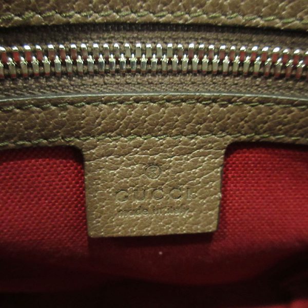 imgrc0087963465 Gucci GG Supreme Tote Bag Detail Brown