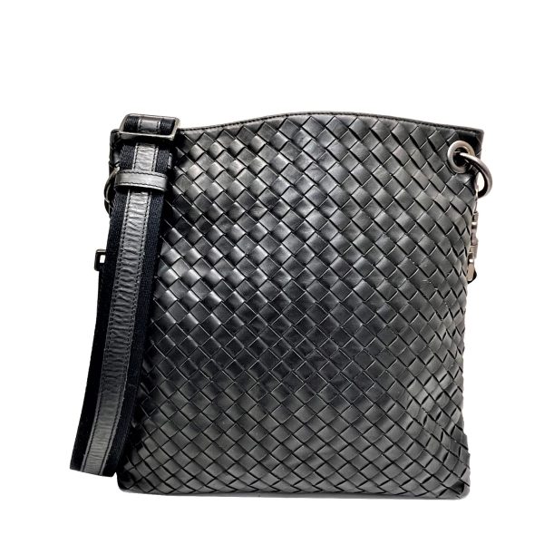 imgrc0088077332 Bottega Veneta Shoulder Bag Intrecciato Leather Black