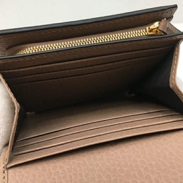 imgrc0088130728 Gucci Medium Wallet GG Marmont Black