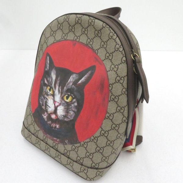 imgrc0088132230 Gucci GG Supreme Mystic Cat Daypack Beige