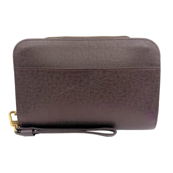 imgrc0089250461 Louis Vuitton Baikal Clutch Bag Taiga Leather Black