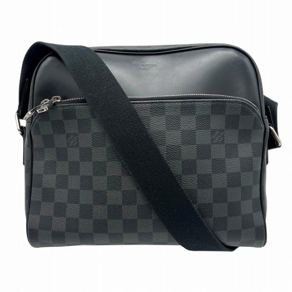 imgrc0089470518 Louis Vuitton Dayton PM Shoulder Bag Damier Graphite Canvas Black