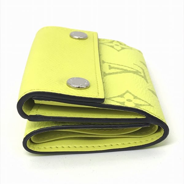 imgrc0090081617 Louis Vuitton Discovery Wallet Taigarama Jaune