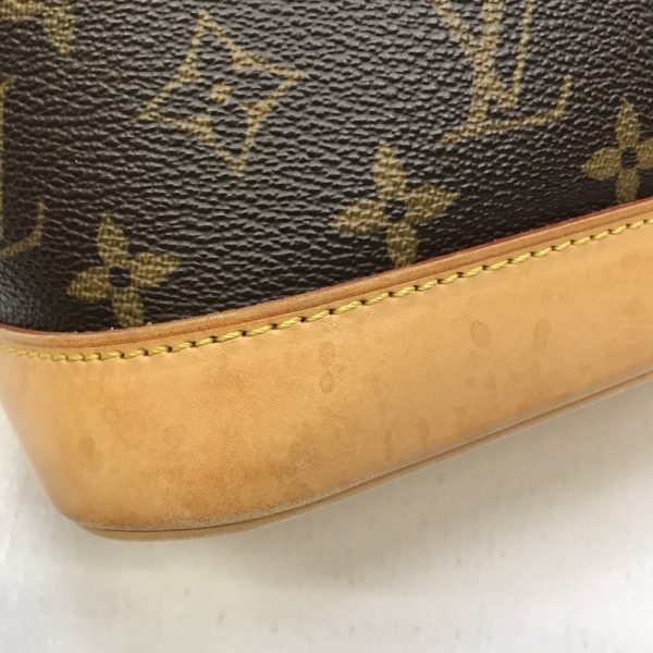 imgrc0090322050 Louis Vuitton Alma Handbag Monogram Brown