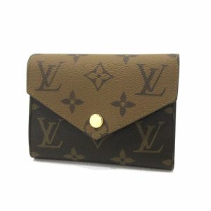 imgrc0090380419 Louis Vuitton Amazon Monogram Shoulder Bag Brown