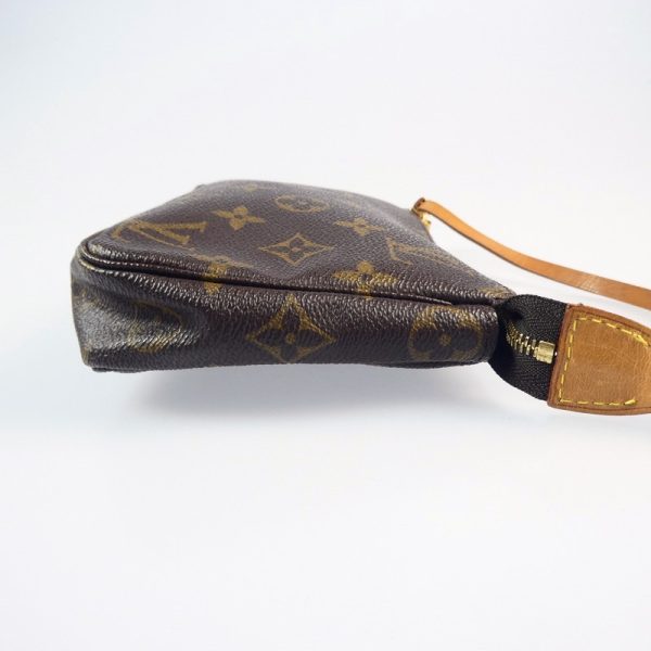 imgrc0090476368 Louis Vuitton Pochette Accessory Pouch Monogram Brown