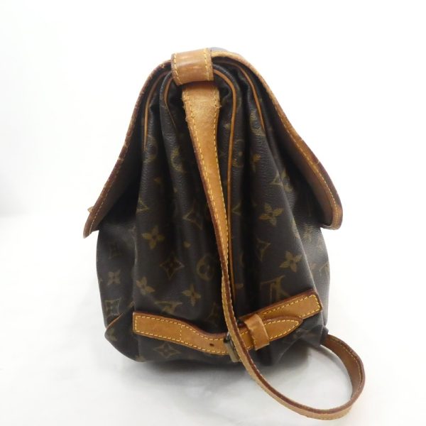 imgrc0091167047 Louis Vuitton Saumur 35 Shoulder Bag Monogram Brown