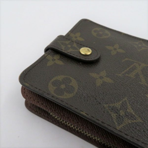 imgrc0091177948 Louis Vuitton Zip Wallet Monogram Brown