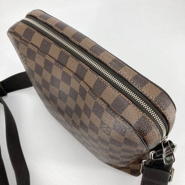 imgrc0091388876 Louis Vuitton Jake Messenger PM Shoulder Bag Damier Brown