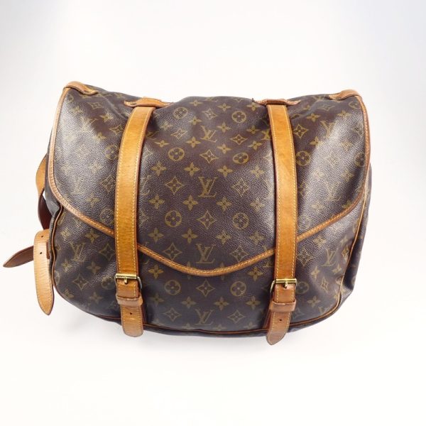 imgrc0091404680 Louis Vuitton Saumur 43 Shoulder Bag Monogram Brown