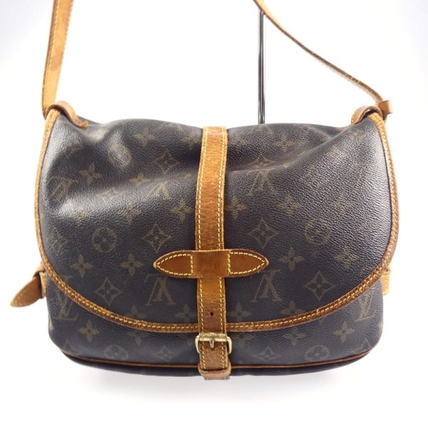 imgrc0092147937 Louis Vuitton Saumur 30 Shoulder Bag Monogram Brown