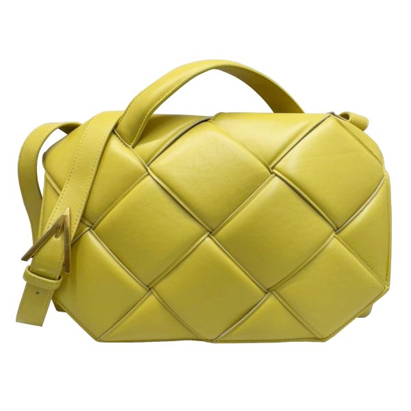 imgrc0092659155 Bottega Veneta Maxi Intrecciato Shoulder Bag 2WAY Leather Yellow