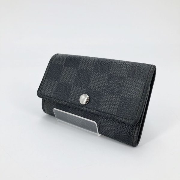 imgrc0092716668 Louis Vuitton Multicle 6 Key Case Damier Graphite Black