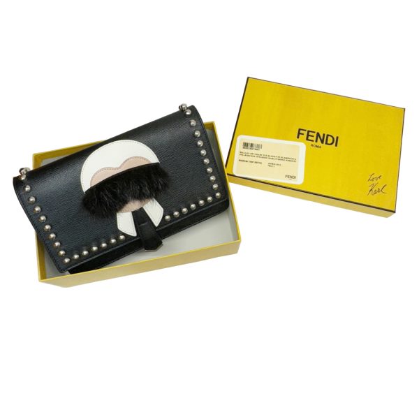 imgrc0093541195 FENDI Chain Wallet Black