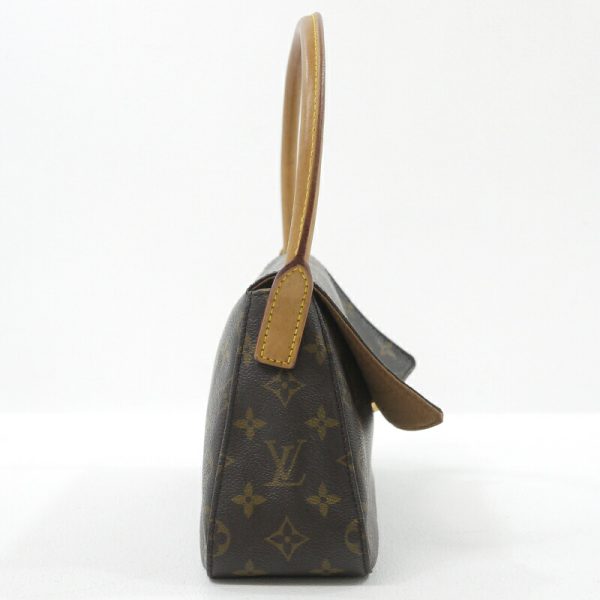 imgrc0093732935 Louis Vuitton Mini Looping Shoulder Bag Monogram Brown