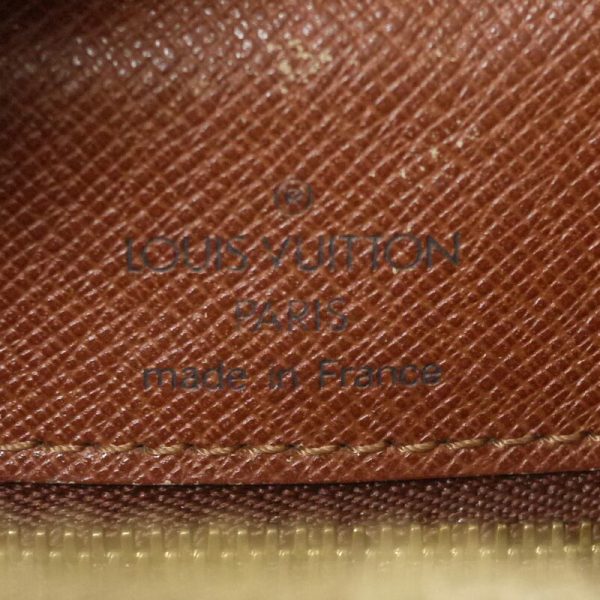 imgrc0094174490 Louis Vuitton Boulogne 30 Shoulder Bag Monogram Brown