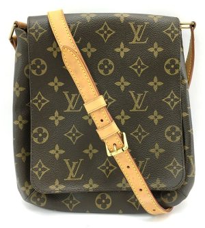 imgrc0094594100 Louis Vuitton Damier Azur Delightful PM Shoulder Bag