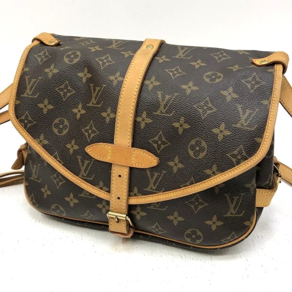 imgrc0094749532 Louis Vuitton Saumur 30 Shoulder Bag Monogram Brown