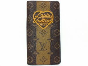 imgrc0094942200 Louis Vuitton Zippy Wallet Wallet Monogram Giant Reverse