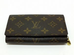 imgrc0095220257 Louis Vuitton Aerogram Takeoff Messenger Noir