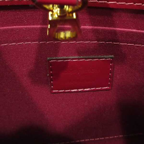 imgrc0095222394 Louis Vuitton Montaigne BB 2 Way Bag Vernis Wine Red