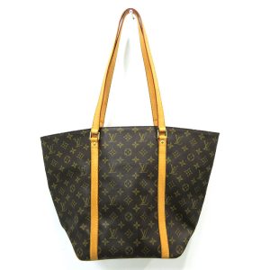 imgrc0095670721 Louis Vuitton Monogram Bucket PM Shoulder Bag