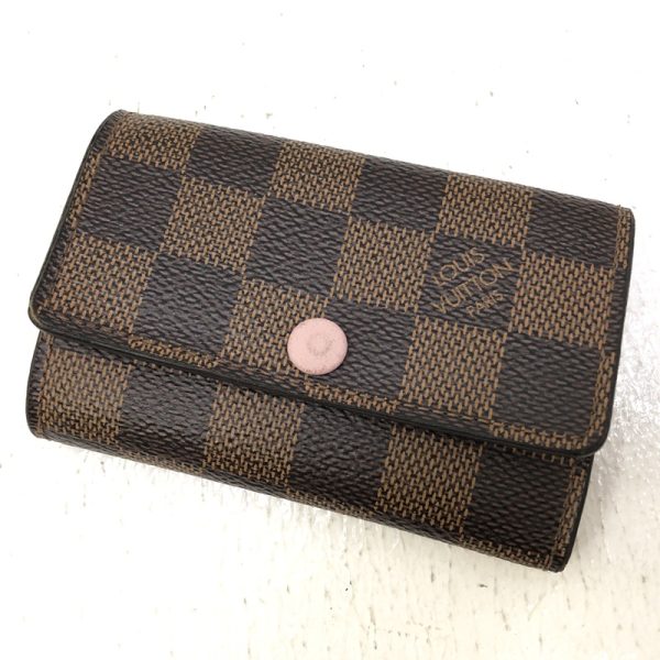 imgrc0095793336 Louis Vuitton Multicle 6 Key Case Damier Brown