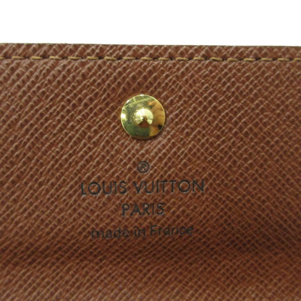 imgrc0095861172 Louis Vuitton Multicle 4 Key Case Monogram Brown