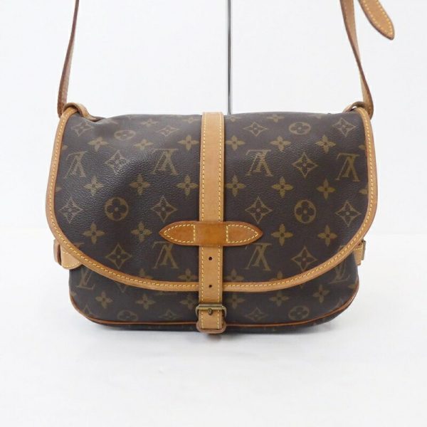 imgrc0095928379 Louis Vuitton Saumur 30 Shoulder Bag Monogram Brown