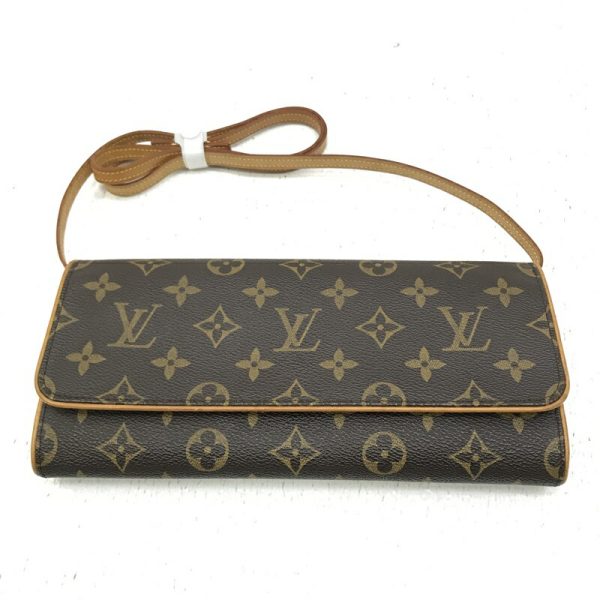 imgrc0095986969 Louis Vuitton Pochette Twin GM Shoulder Bag Monogram Brown