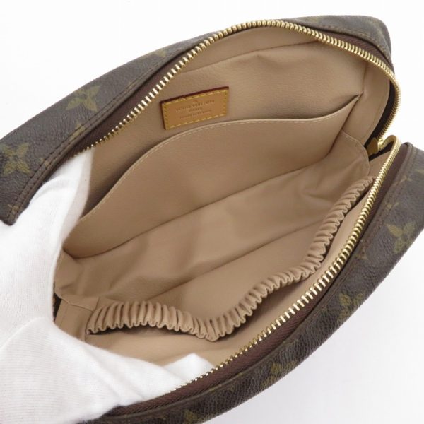 imgrc0096021479 Louis Vuitton Truth Toilette 23 Clutch Bag Monogram Brown