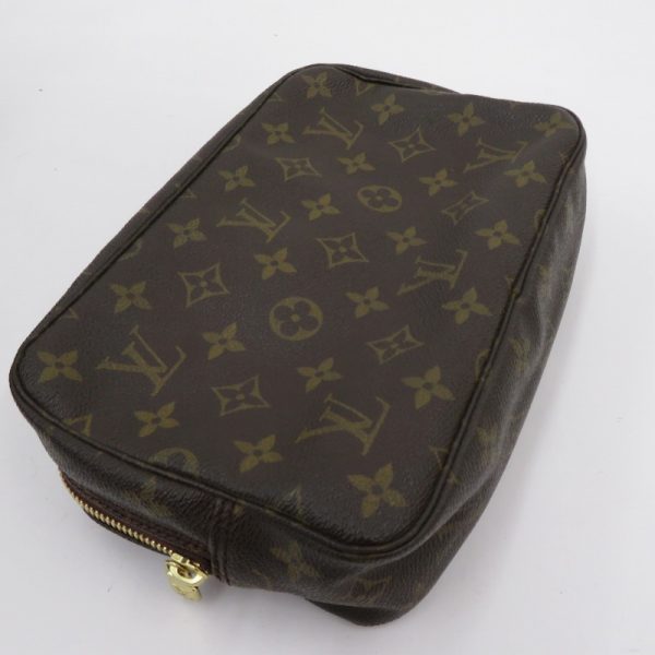 imgrc0096021484 Louis Vuitton Truth Toilette 23 Clutch Bag Monogram Brown